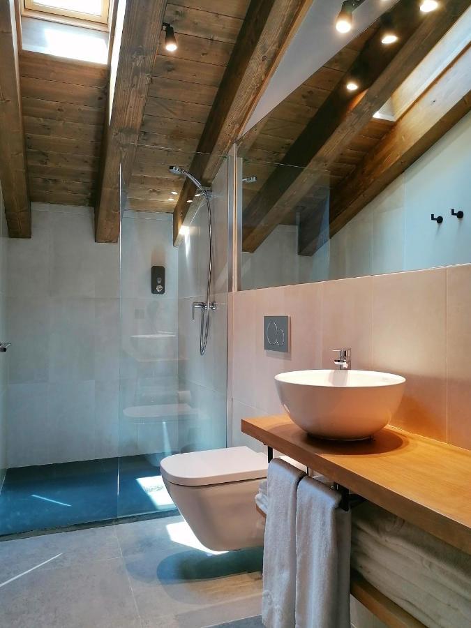 Apartament "El Castell" Casa Rural Cal Rialla Llivia Exterior foto